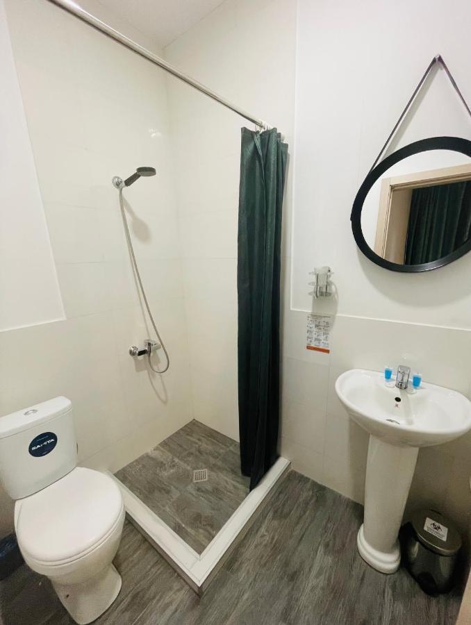Book Hotel Тбілісі Екстер'єр фото